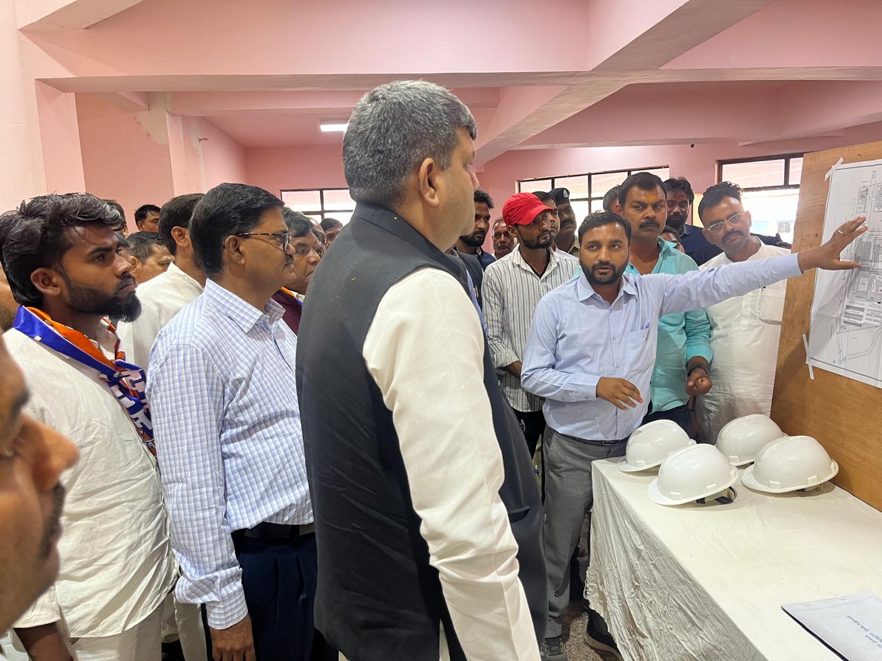 Visit of the Hon'ble Minister, TED UP to REC Pratapgarh, 16 March 2025