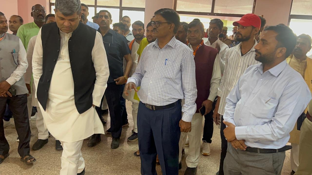 Visit of the Hon'ble Minister, TED UP to REC Pratapgarh, 16 March 2025
